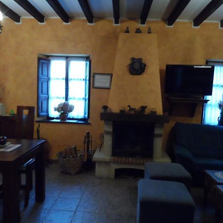 Casa El Campu Guest House Infiesto Exterior photo