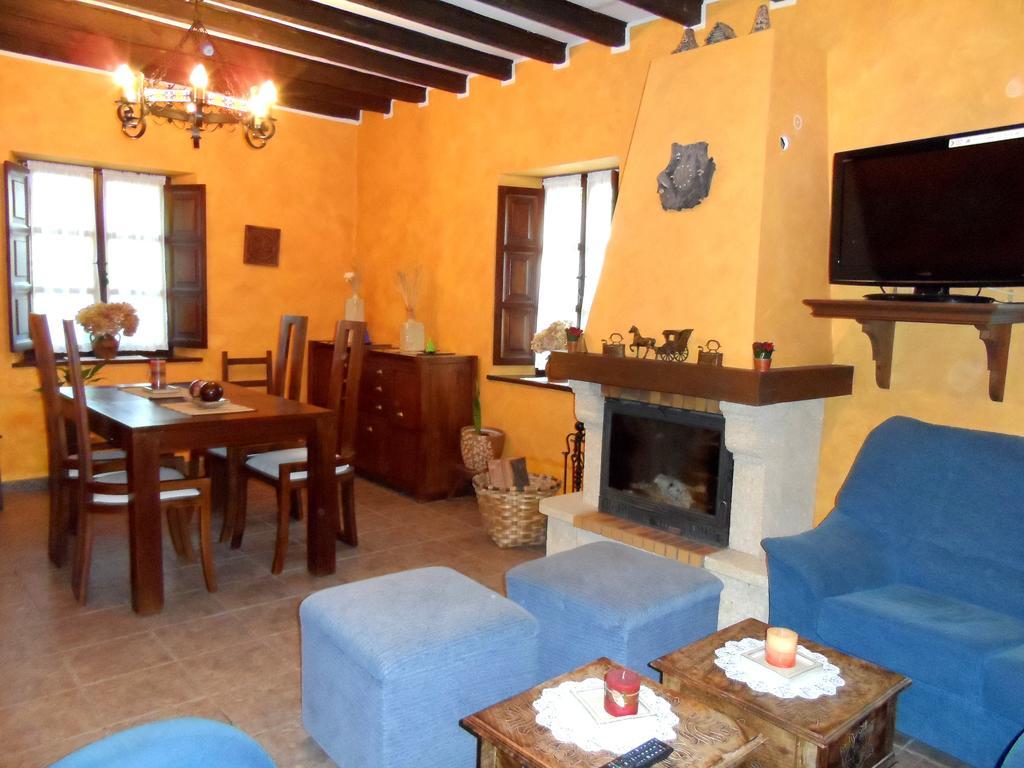 Casa El Campu Guest House Infiesto Exterior photo